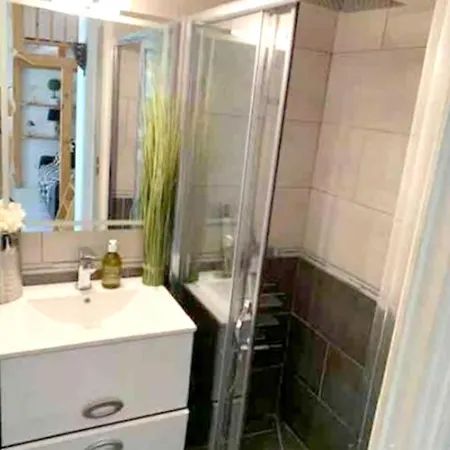 別荘 Maison D'une Avec Piscine Partagee Et Jardin Clos A