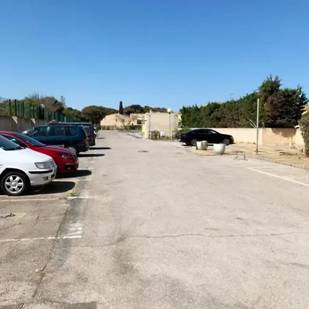 別荘 Maison D'une Avec Piscine Partagee Et Jardin Clos A
